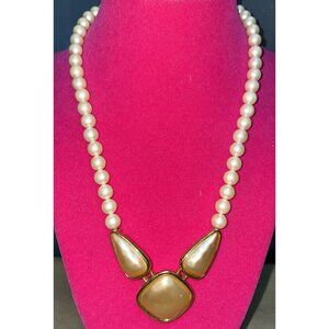 Napier Vintage Single Strand Faux Pearl V-Neck Bib Pendant Necklace Gold Signed